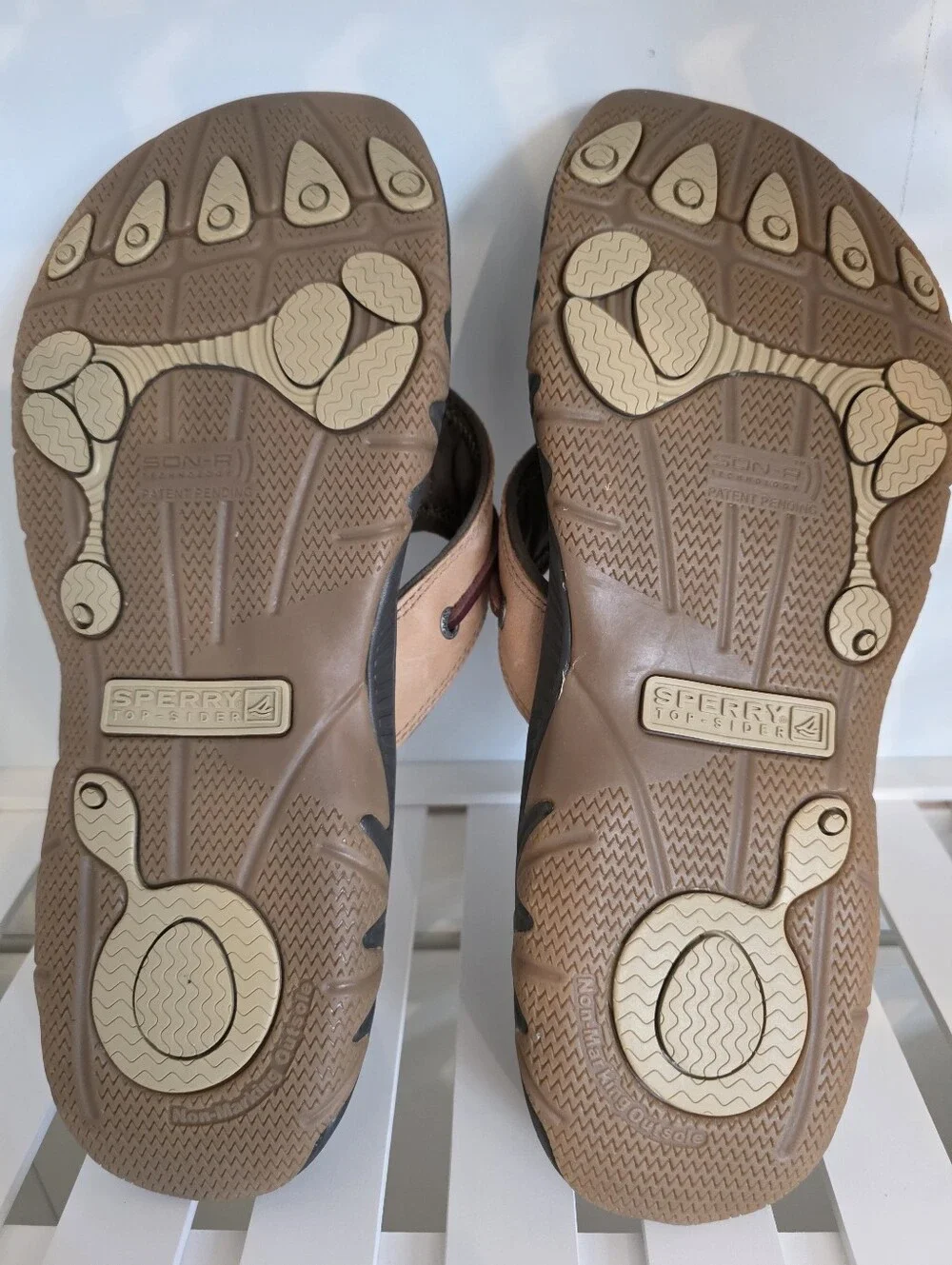 Sperry Men's Tan Son-R Flip-Flop Sandals 13M NWOT